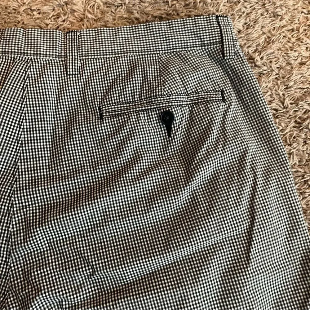 J. Crew Men’s Checkered Navy & White Shorts Size 34